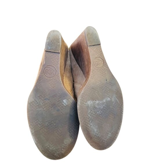 Lucky Brand ‘Yasine’ Suede Wedge Slip On Buckle Ankle Bootie Tan/Camel 10 Boho - Picture 11 of 13